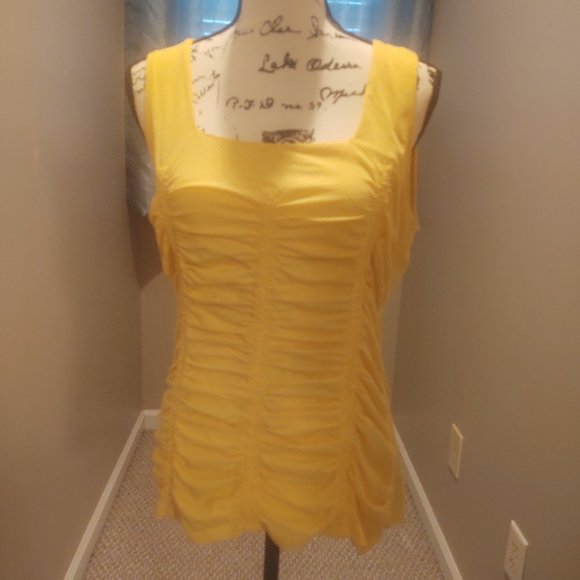 2 a Tee Ruched Front Tank Top - Picture 1 of 3